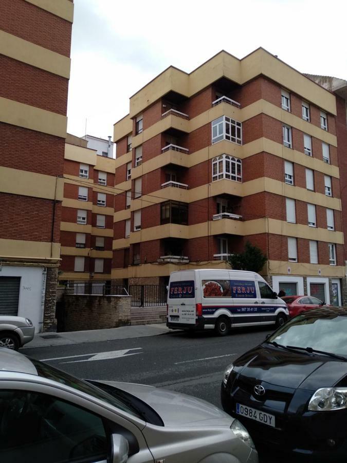 Apartamento Víctor de los Ríos León Exterior foto