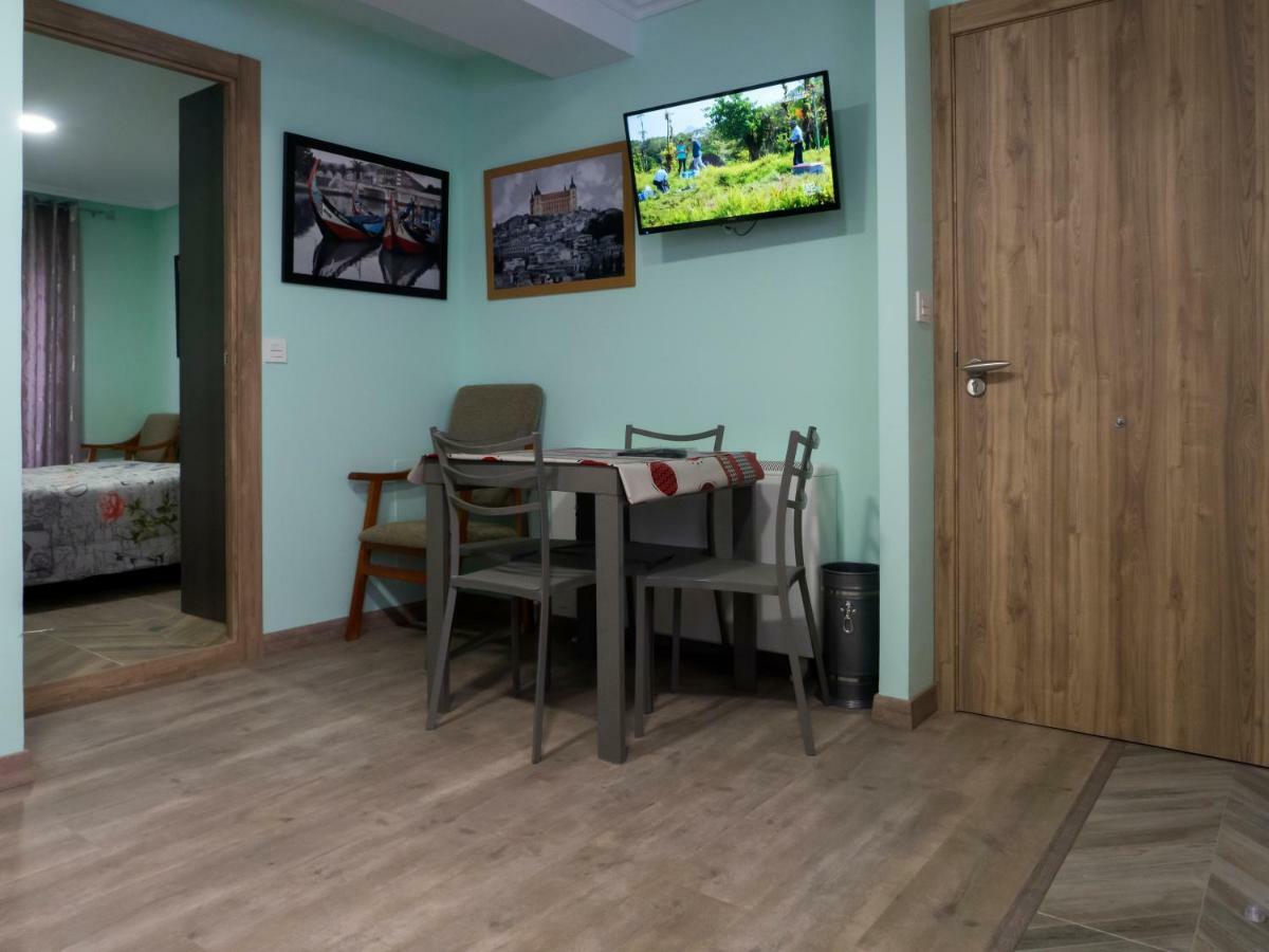 Apartamento Víctor de los Ríos León Exterior foto